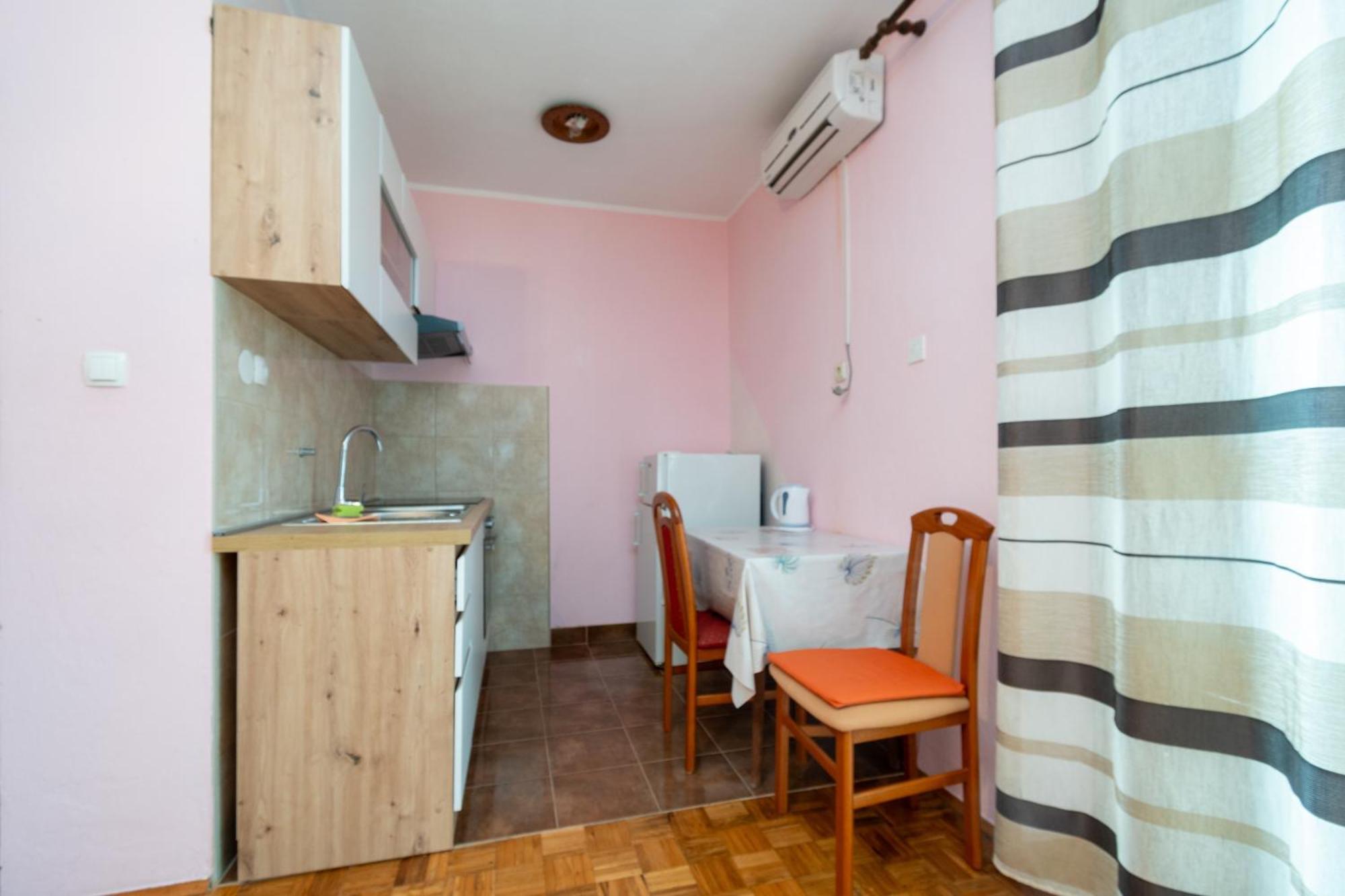 Apartments And Rooms With Parking Space Zubovici, Pag - 16063 Exterior photo